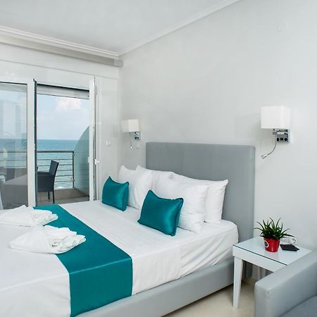 Lux Vip Apartments Peraía Eksteriør bilde